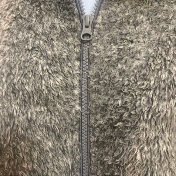 Uniqlo Fluffy Yarn Fleece Full Zip Jacket Gray Teddy Sherpa Size M - Picture 3 of 12